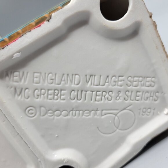 Vtg Dept 56 Heritage Village "McGrebe Cutters & Sleighs" Lighted House Porcelain - Picture 5 of 15